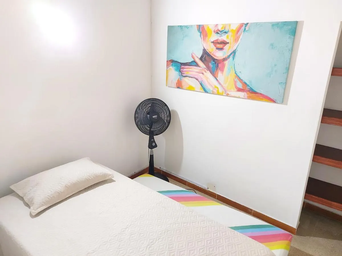 Casa Barrio Poblado Sector Manila - Parking Apartment Medellin 0*,