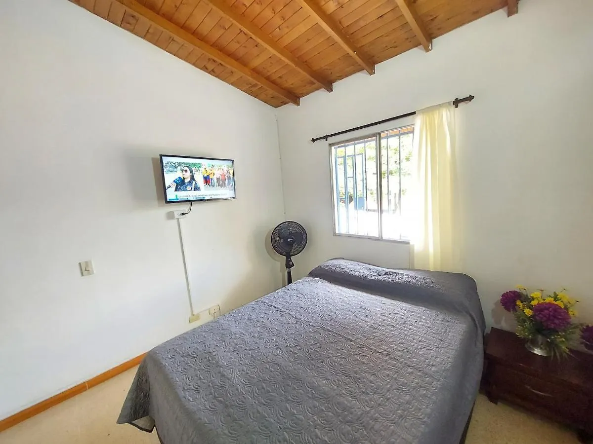 Casa Barrio Poblado Sector Manila - Parking Apartment Medellin